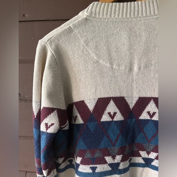 Beige Cardigan with Navy and Burgundy Patterns Sz XL - Picture 8 of 8